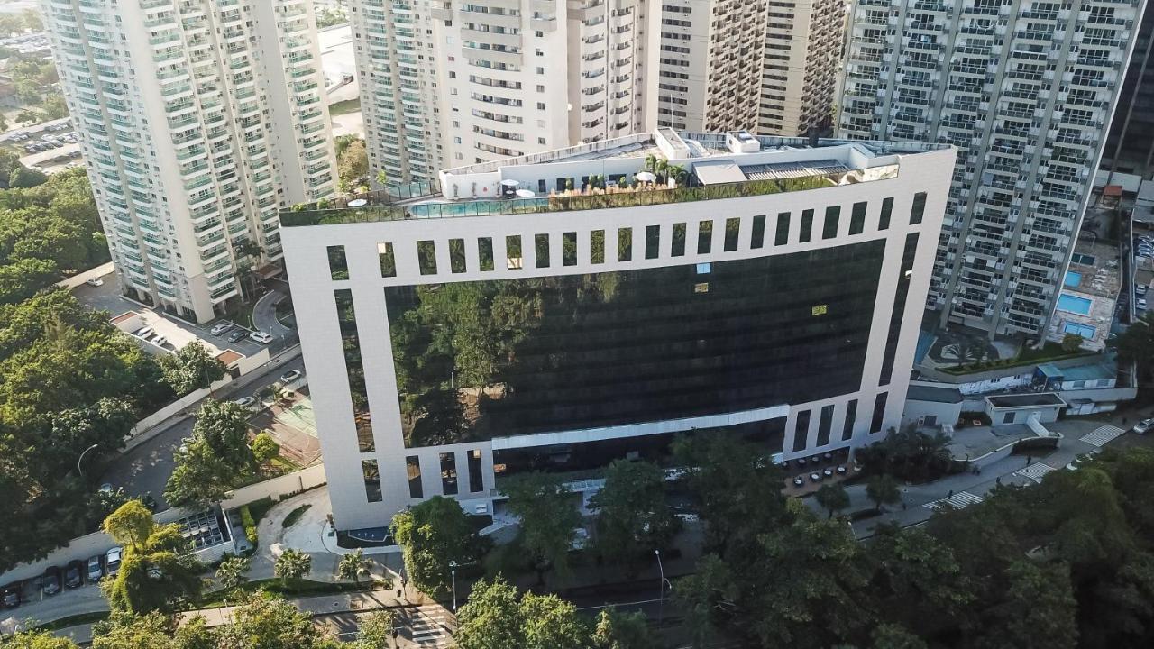 Radisson Rio De Janeiro Barra Ξενοδοχείο Εξωτερικό φωτογραφία Aerial view of the building